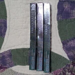 Bnwt!! 3 Urban Decay 24/7 glide on eye pencils